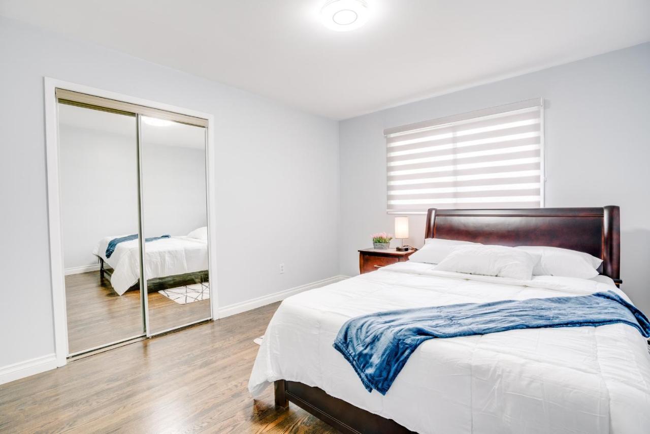 Furnished Family Home Near Toronto - Great Location Game Room - Backyard - Parking & Self Checkin Pickering Exterior foto